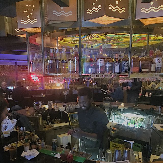 bayside lounge 6