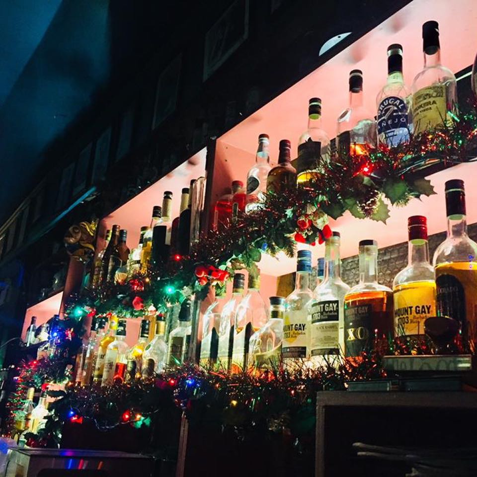 happy hour main street